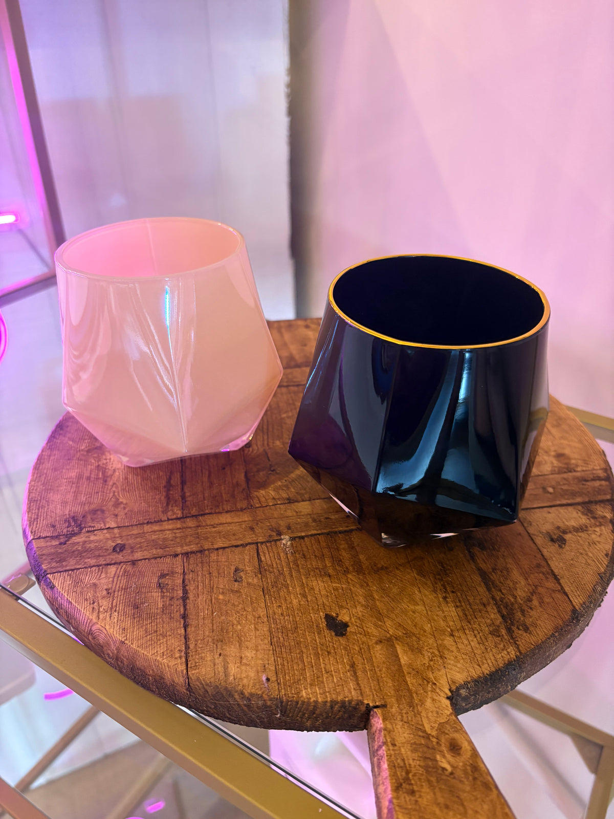 Black + Gold Ceramic Dimensional Candle (16 oz)