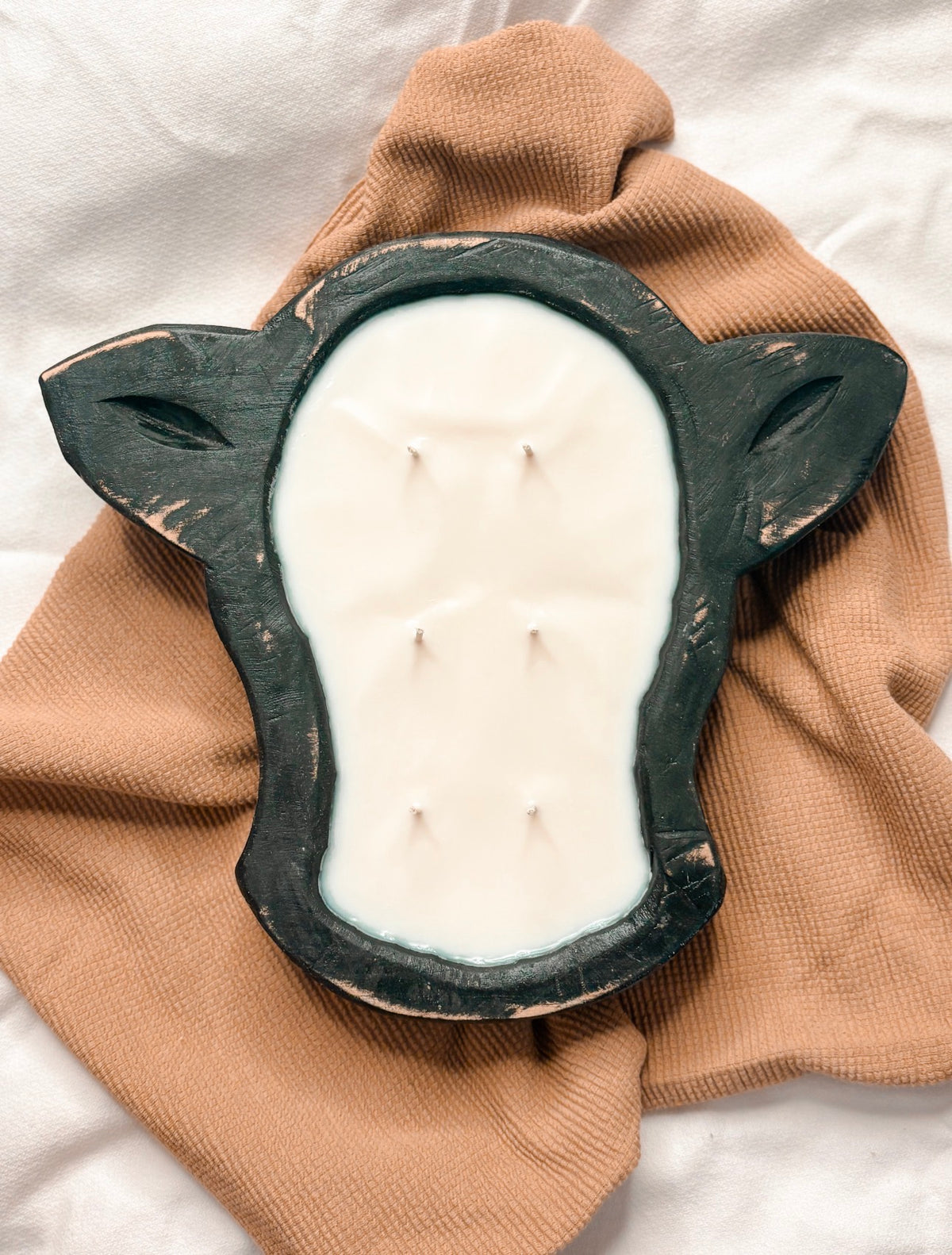 Large Cow Dough Bowl (6 Wick)